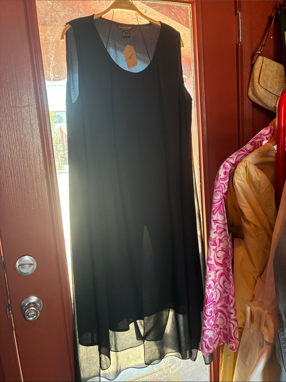 Chiffon Layered Black Silk Sleeveless Dress